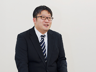 AKIO.F