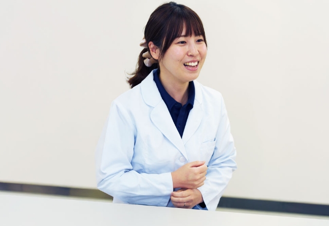 あやめ薬局の入社理由は何ですか?